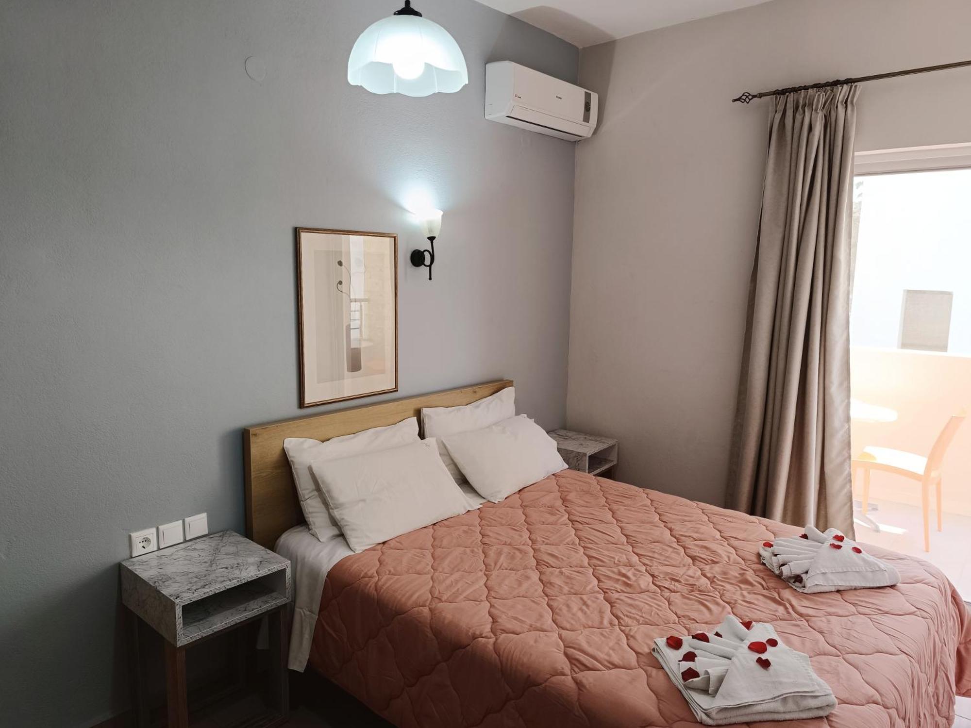 Miramare Apartments Platanias  Exterior photo